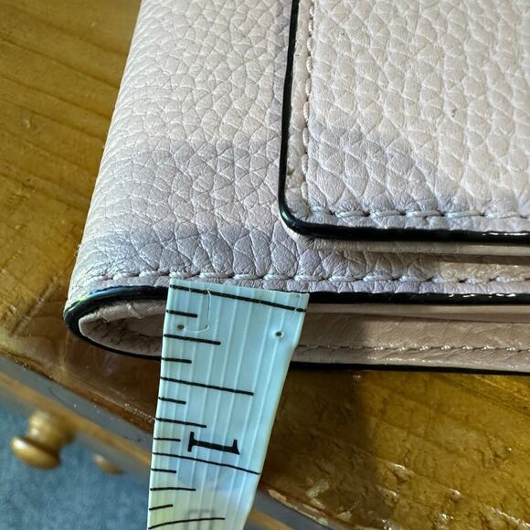 Kate Spade pink wallet with wrist strap - Picture 2 of 8